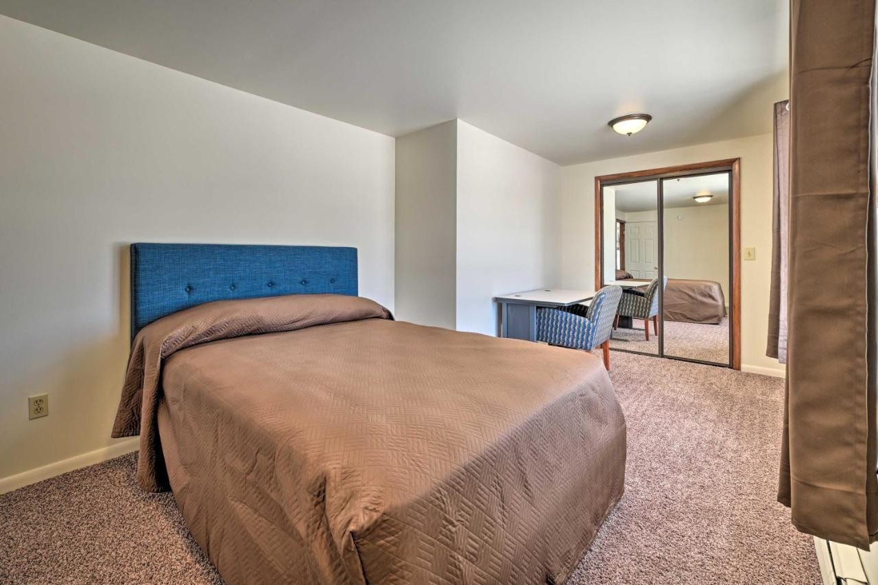 Cozy Tawas City Home With Views Of Lake Huron! Buitenkant foto